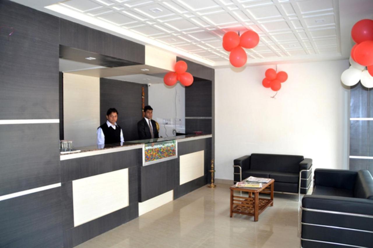 Hotel Radiance Gválijar Kültér fotó